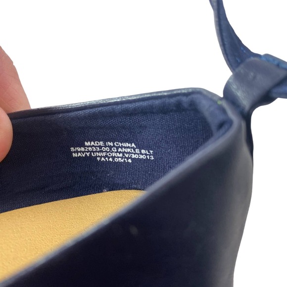 Gap Navy Blue Uniform Ankle Strap Flat Sandals Size 10 Toddler Girls - Picture 8 of 8